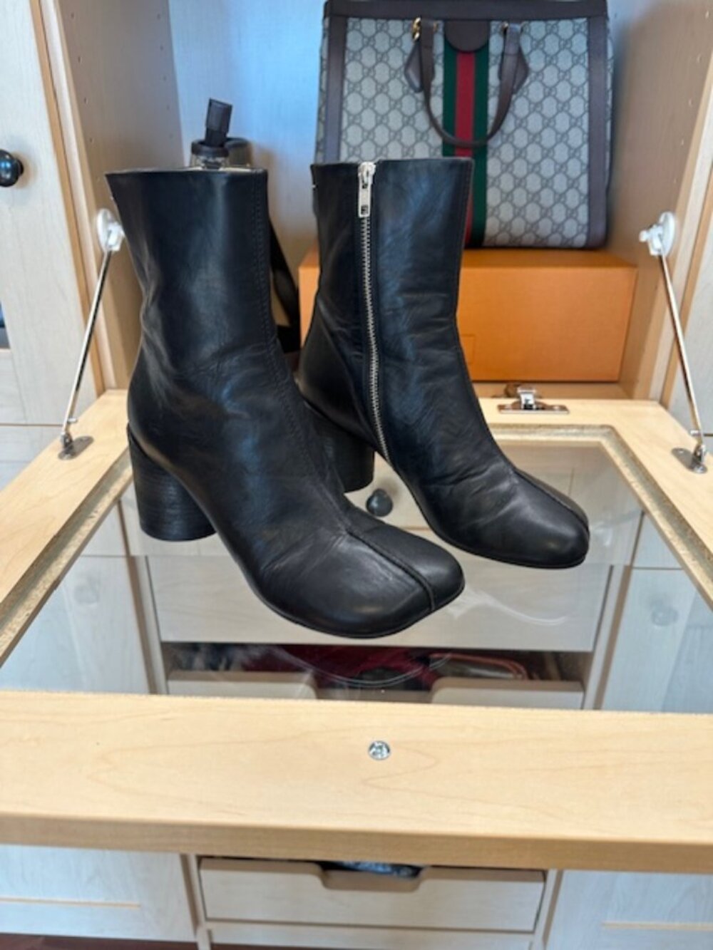 MM6 Maison Margiela Black Size 38 Leather Ankle Booties